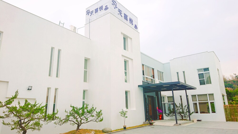 Space Joy Spa - carbon neutral hotel in Tainan