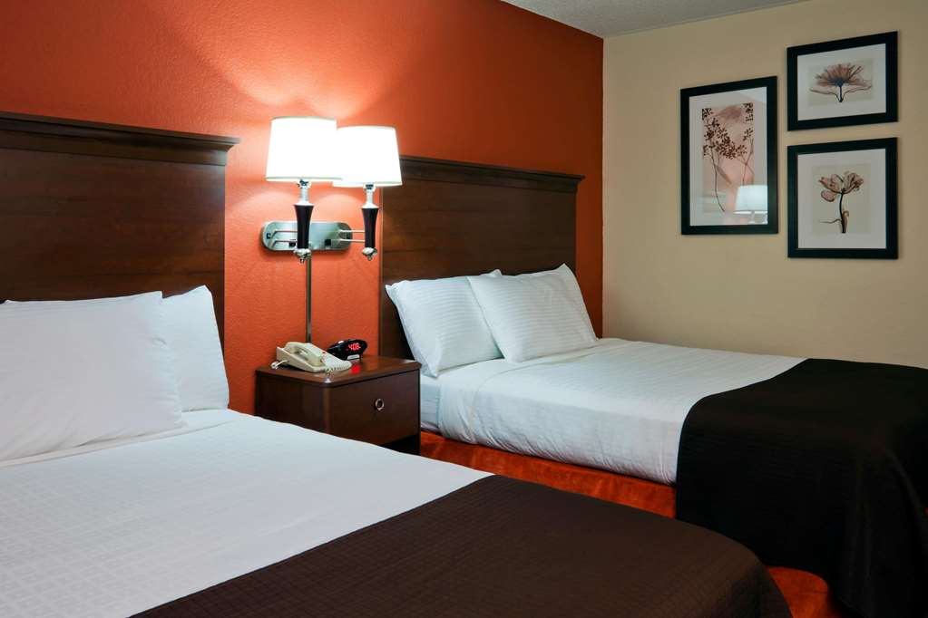 AmericInn by Wyndham Worthington - photo 17