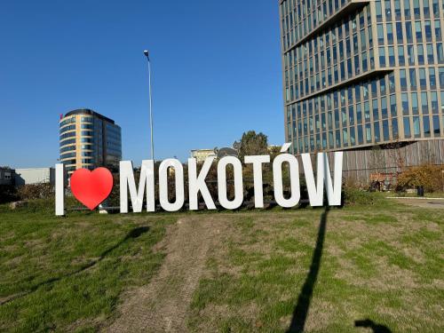 Metro Wilanowska Aparts — 4-Star Luxury Hotel in Warsaw, Poland
