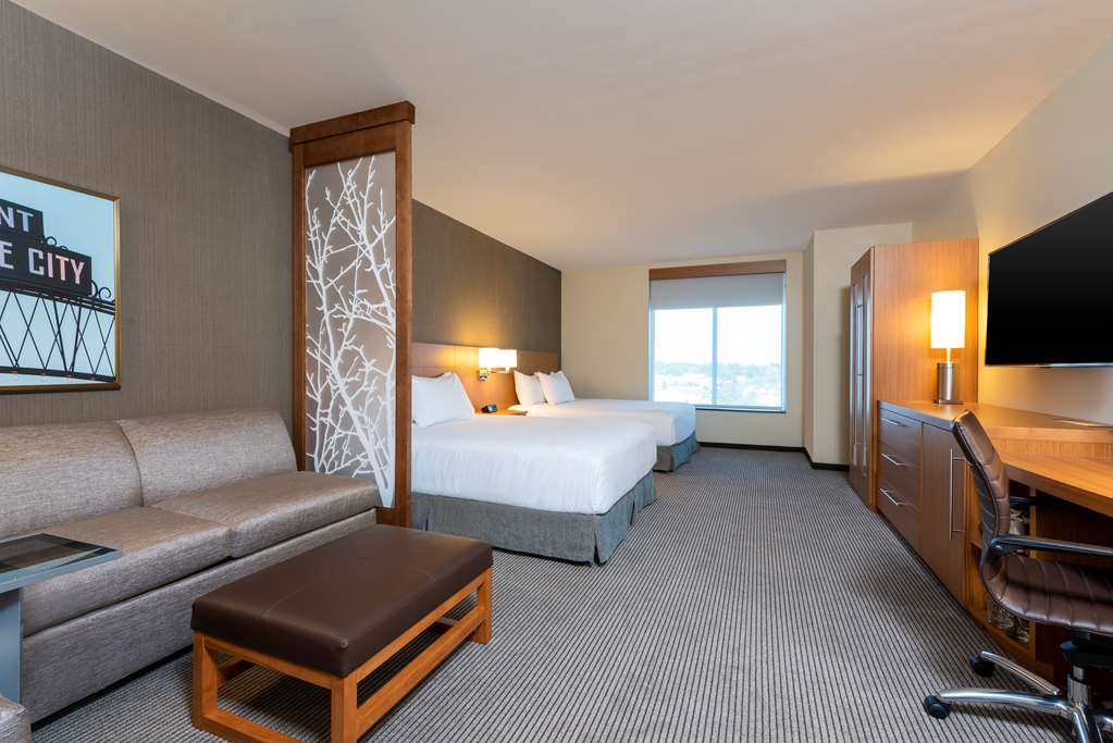 Hyatt Place Flint Grand Blanc - photo 31