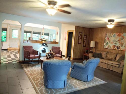 Stony Creek Motel - photo 10