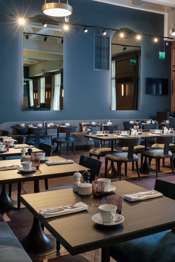 מזון ומשקאות