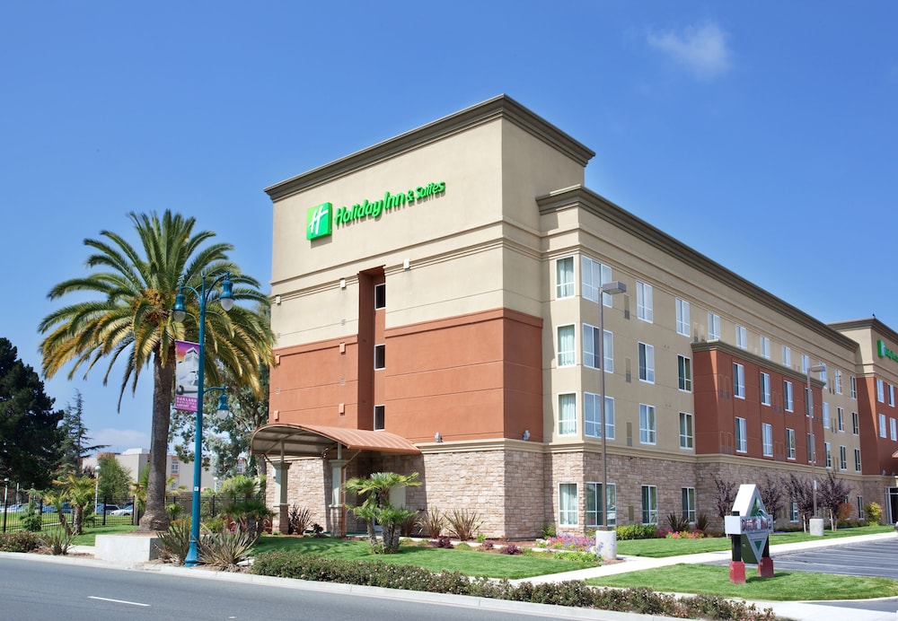 Holiday Inn & Suites Oakland Airport by IHG - photo 70