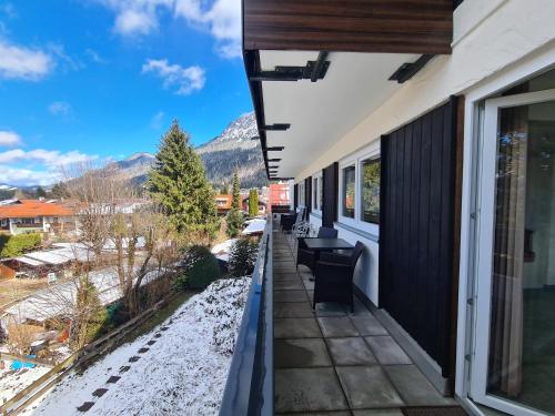 Bergsonne B15 Montana Haus — 4-Star Luxury Hotel in Oberstdorf, Germany