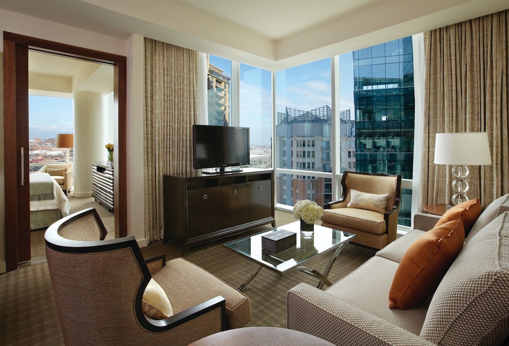 Four Seasons Hotel Baltimore - photo 7