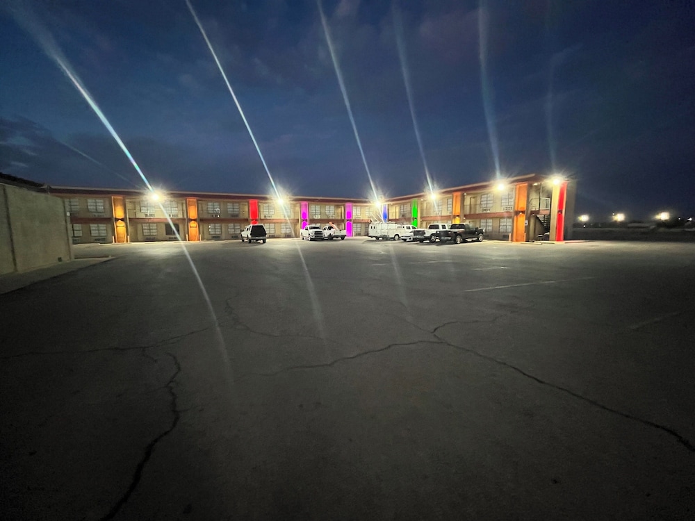 Lovington Inn - photo 21
