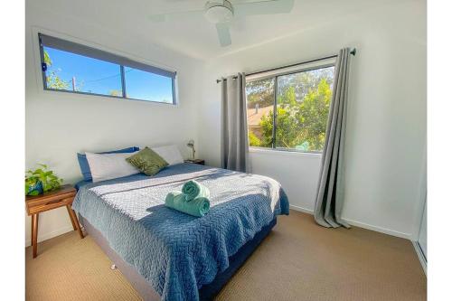Beach House with spa among the trees Coolum Beach — 4-Star Luxury Hotel in Coolum Beach, Australia