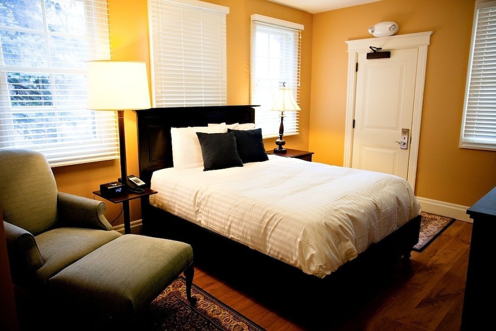 Mansions on Fifth Hotel - photo 11