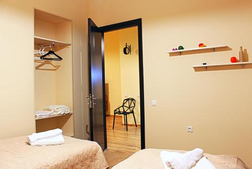 Yango Apartment