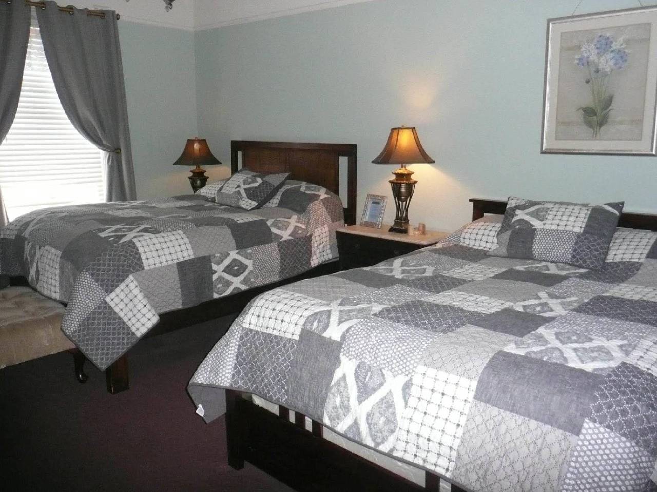 The Continental Inn - photo 8