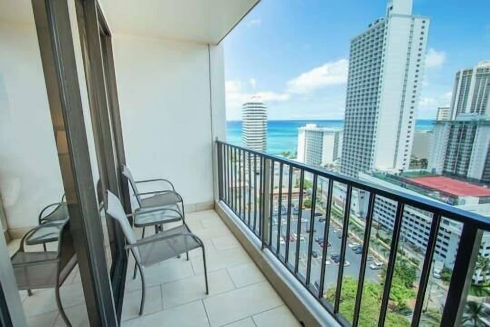 Waikiki Banyan High Level Condo with Private Lanai by Koko Resort Vacation Rentals - photo 105