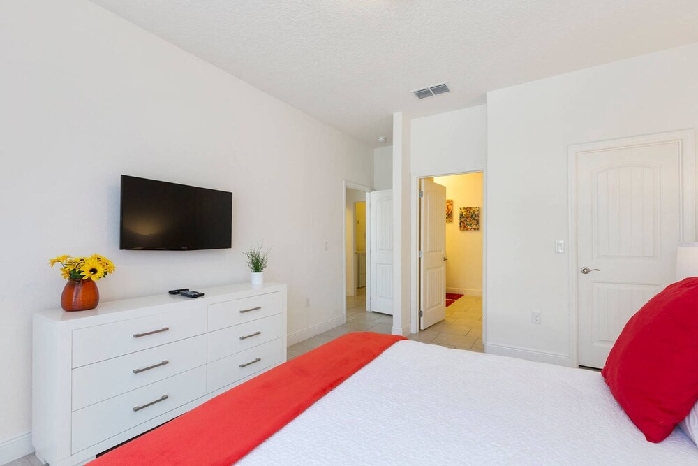 4336 Six bed House Water Park Solterra Resort 15 Min from Disney - photo 8