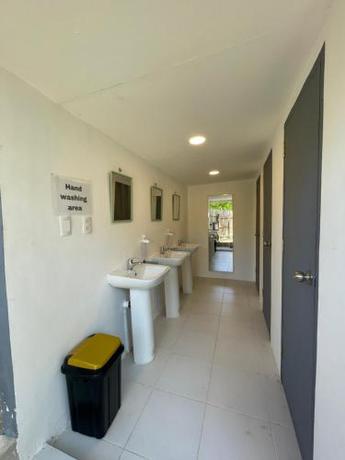 Moon Bar Hostel — Port Barton — photo 3