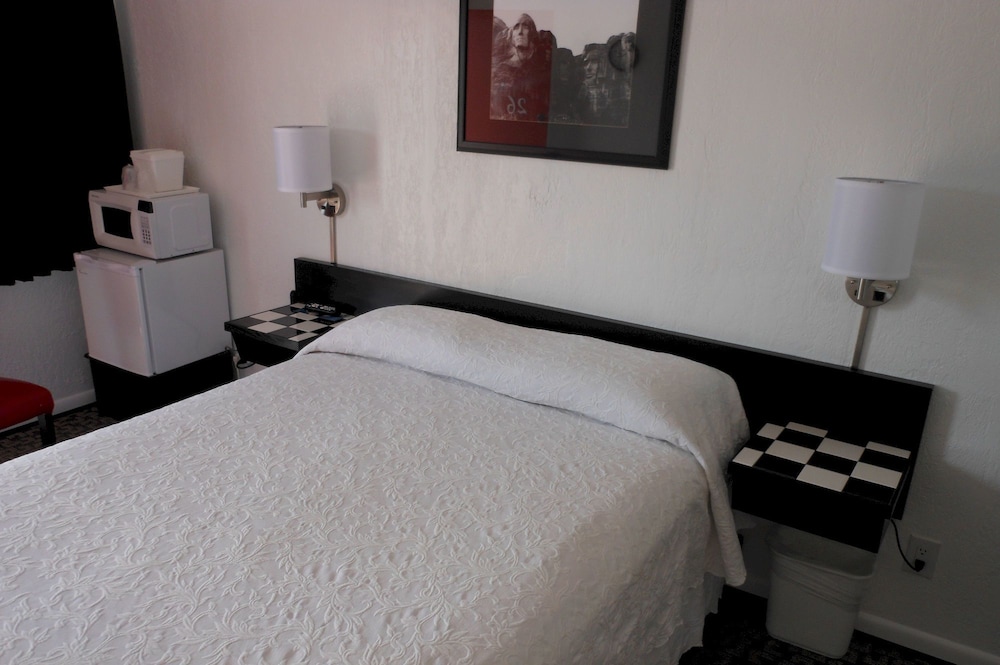 Rocket Motel - photo 9