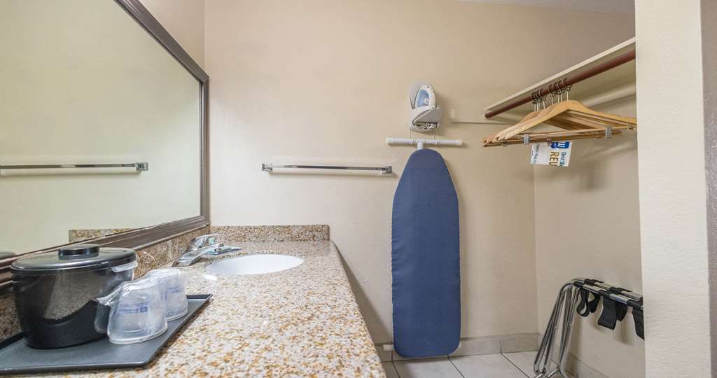 Best Western Roseville Inn - photo 27