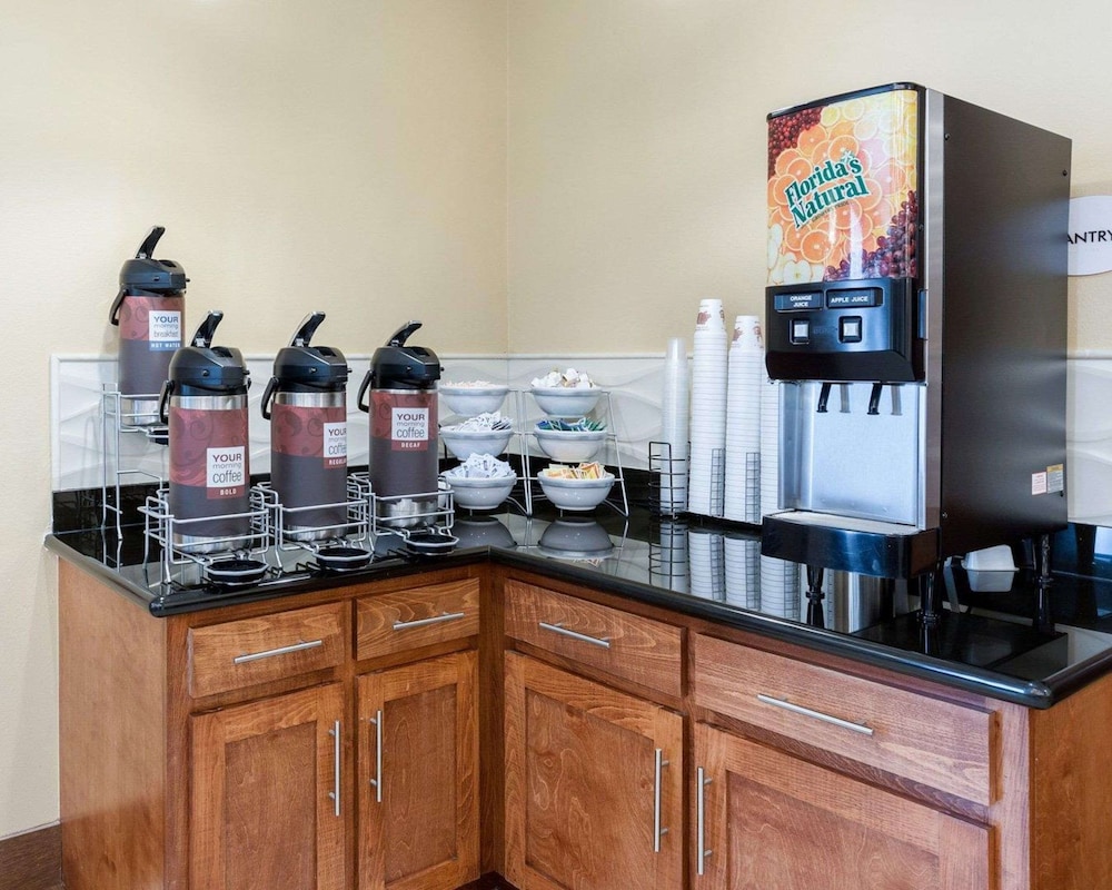 Comfort Suites at Katy Mills - photo 44