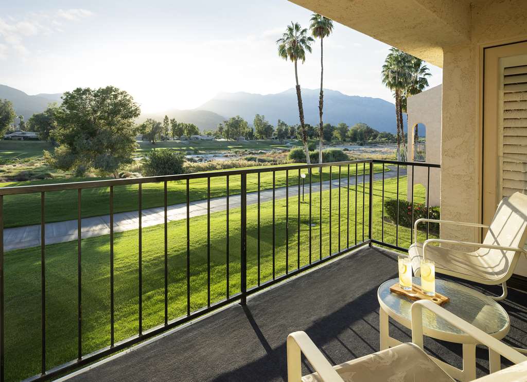 Hyatt Vacation Club at Desert Oasis - photo 2