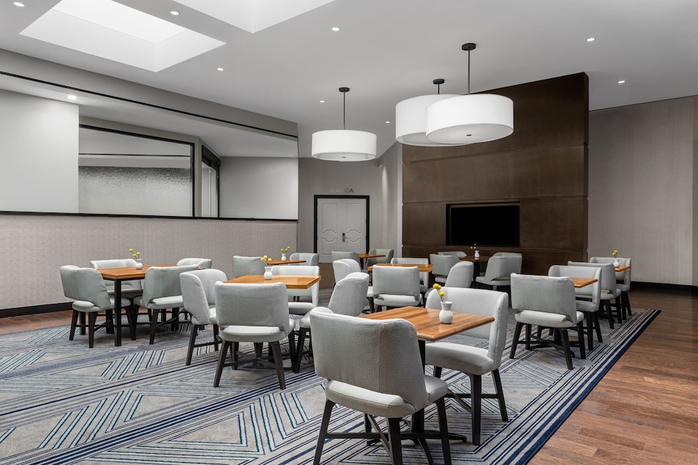 Pleasanton Marriott - photo 15