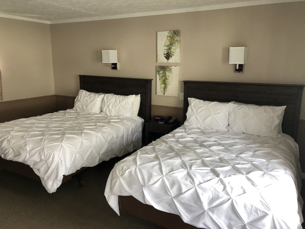 Boxwood Lodge - photo 9