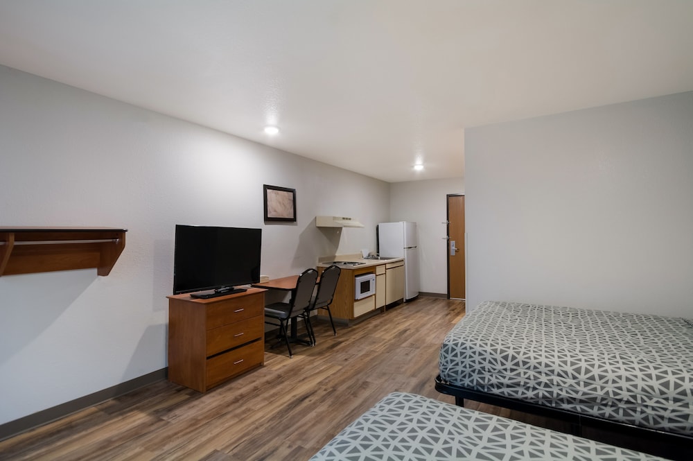 WoodSpring Suites Lexington - photo 5