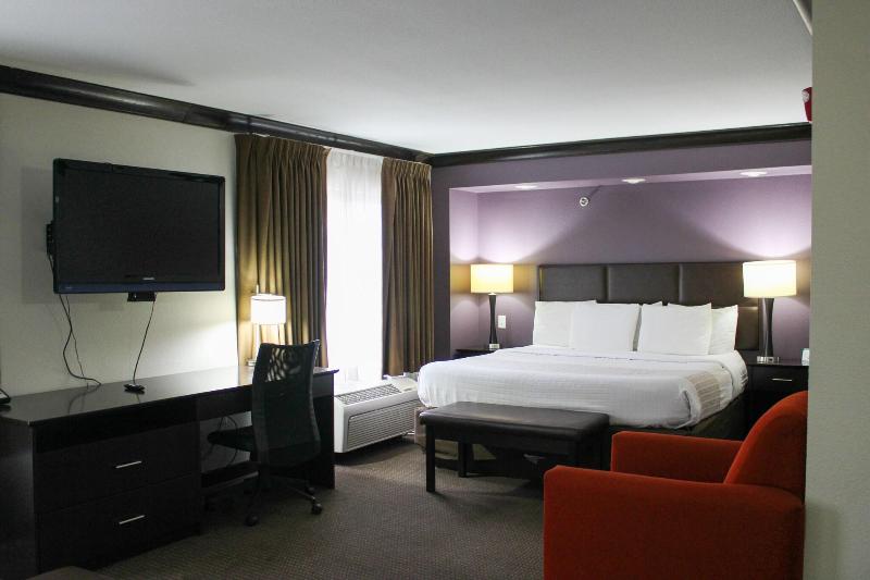 Parkwood Inn & Suites - photo 24