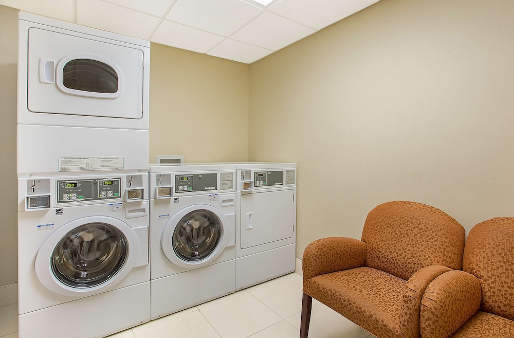 Hampton Inn Conyers - photo 40