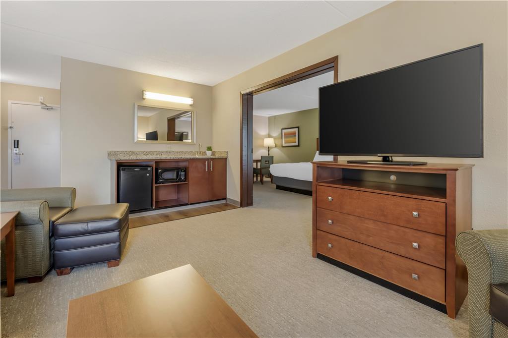 Best Western Fairmont - photo 10