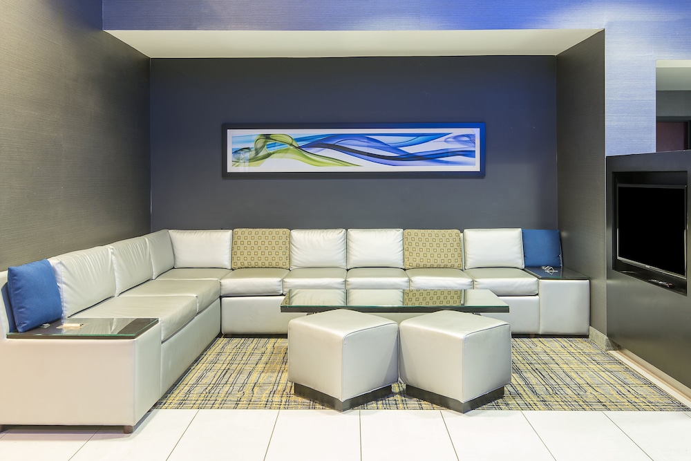 Holiday Inn Express & Suites Cooperstown by IHG - photo 29