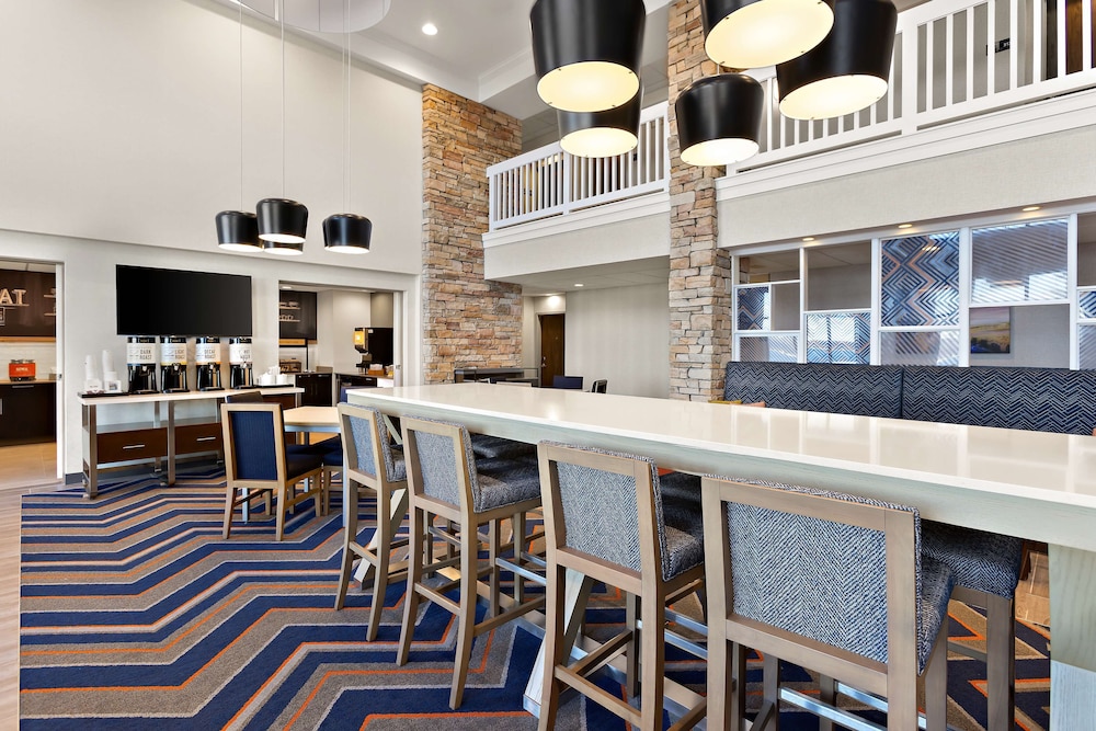Hampton Inn & Suites by Hilton Petoskey - photo 64