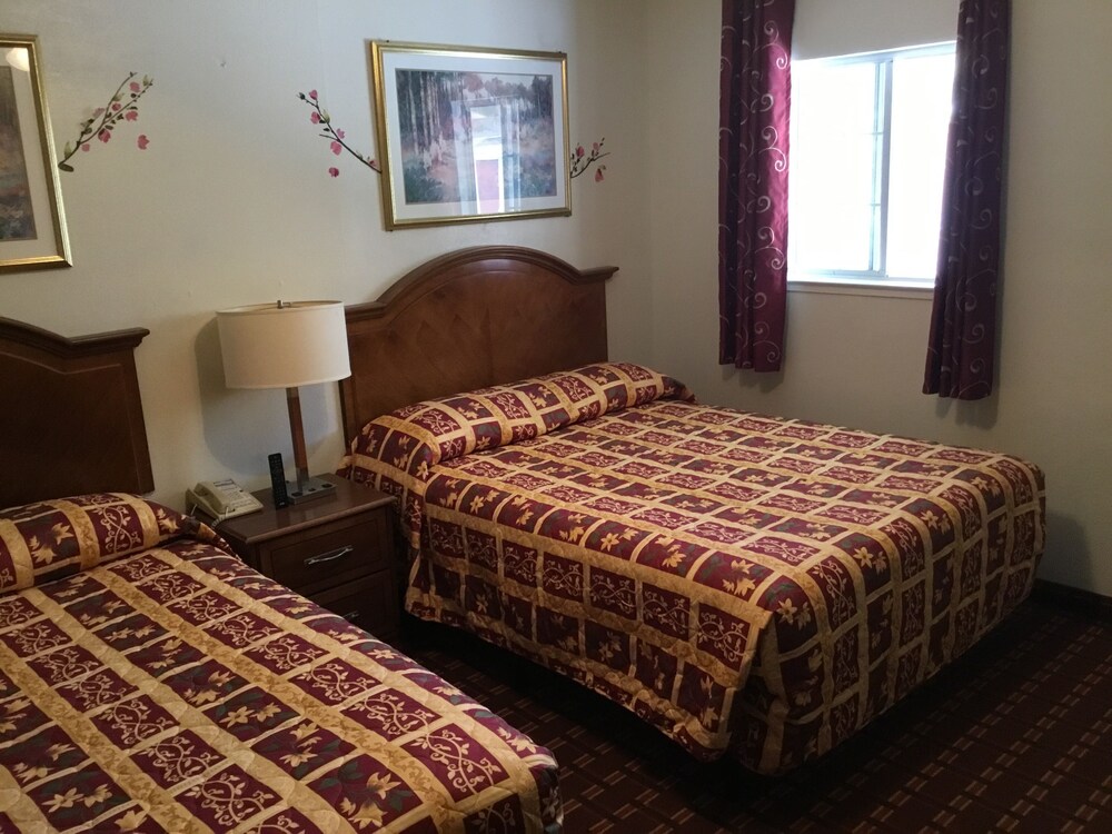 Jerry's Motel Oakdale - photo 5
