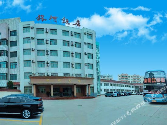 Yinhe Hotel — hotel in Baiyin