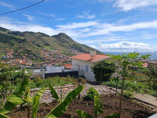 Gouveia Family Escape — 4-Star Luxury Hotel in Machico, Portugal