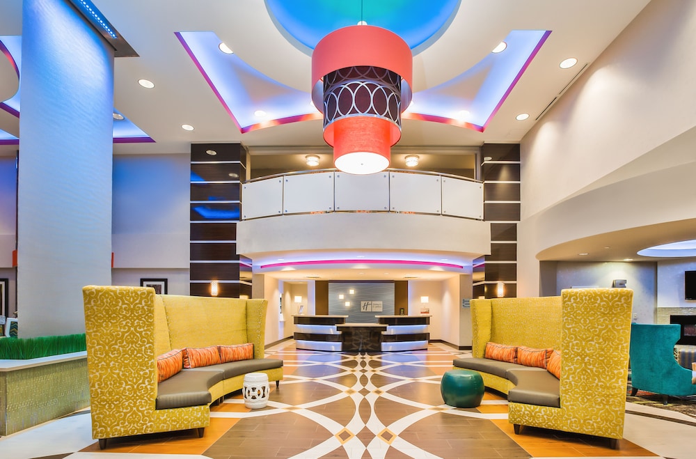 Holiday Inn Express & Suites Eureka by IHG - photo 5