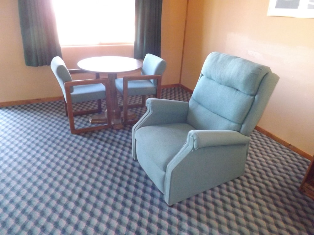 Tristar Inn Xpress - photo 4