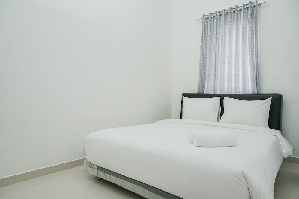 Spacious 2BR with Working Room at Grand Palace Kemayoran Apartment By Travelio — 4-Star Luxury Hotel in Jakarta, Indonesia