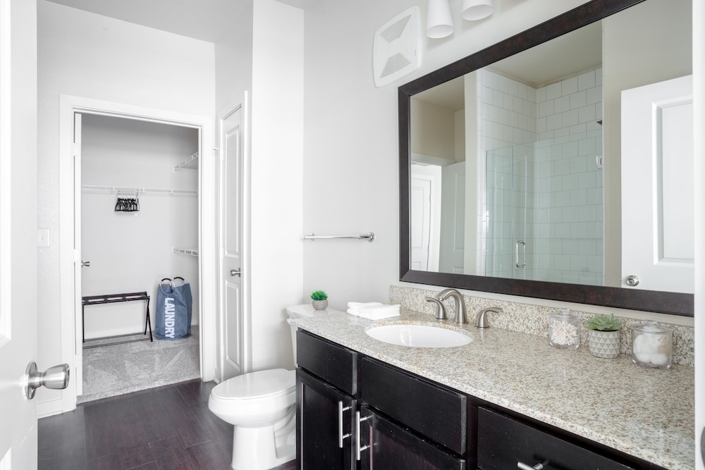 Locale Eastside - photo 9
