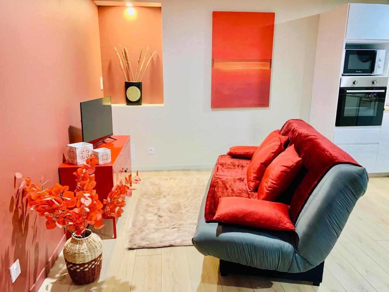 Gignac Superbe Cocon Independant Avec Balneo Et Jardin — hotel in Gignac