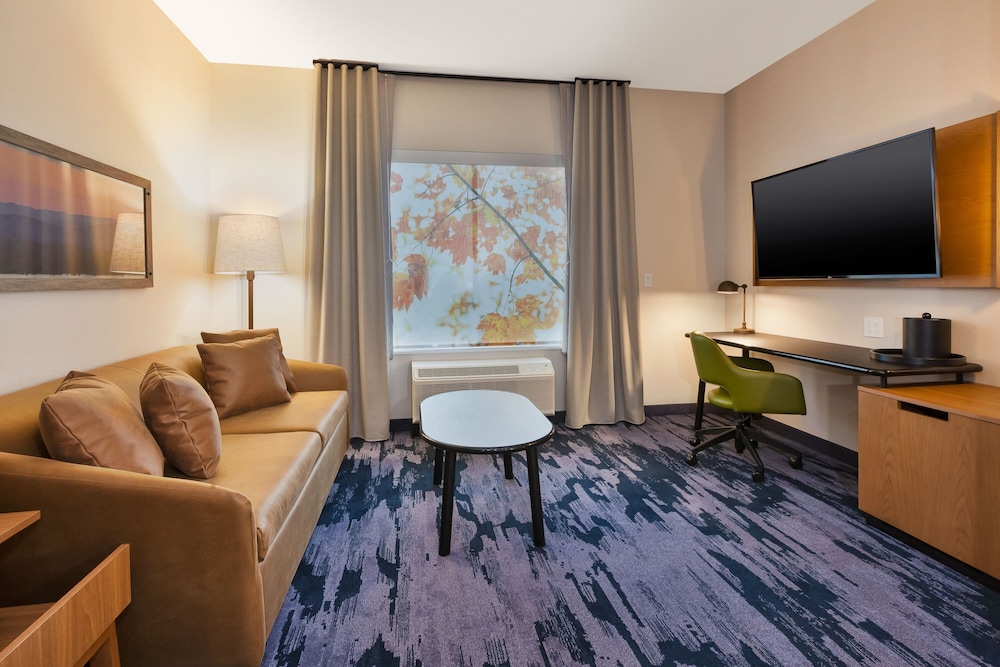 Fairfield Inn & Suites by Marriott Grand Rapids North - photo 15