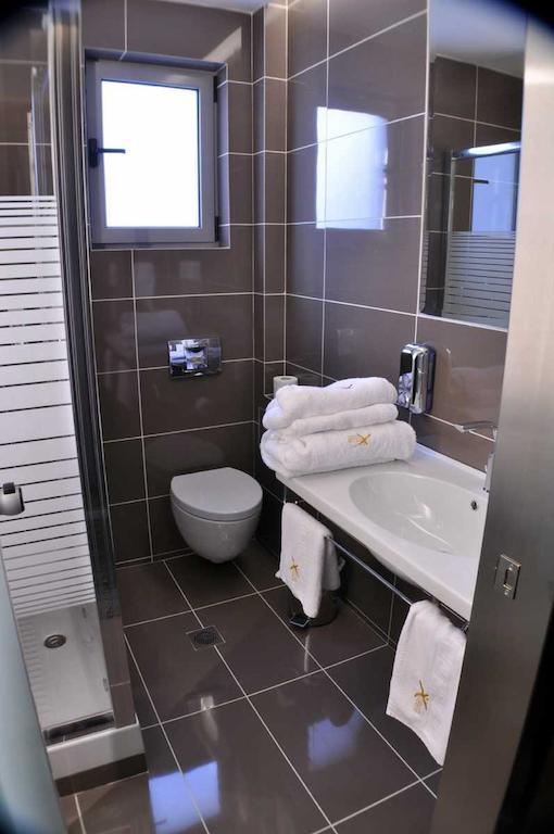 XDream Hotel — Agia Paraskevi — photo 3