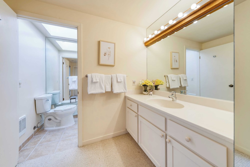 Serene Crest by Avantstay A Design Near Beaches - photo 13