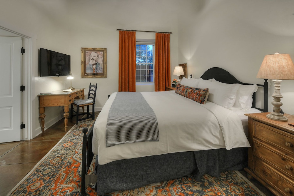 The Armory Park Inn - photo 12