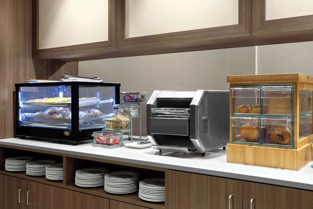 Home2 Suites by Hilton Owatonna - photo 22