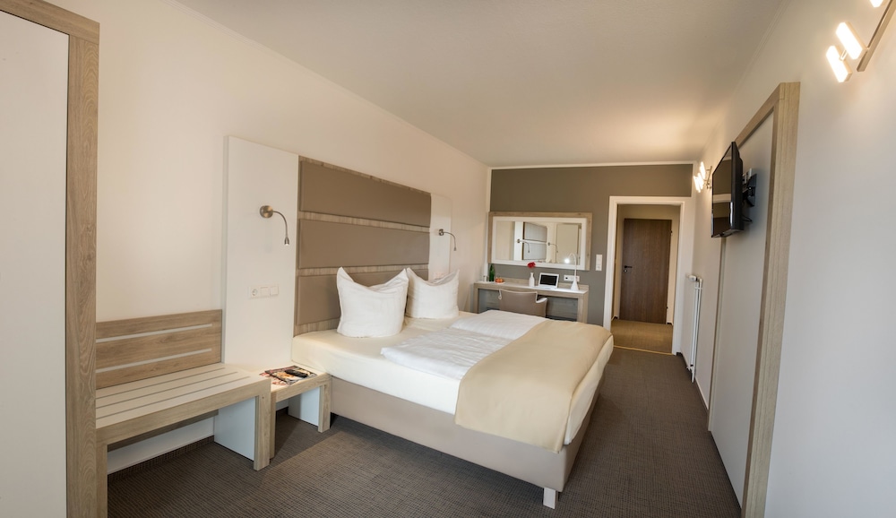 Confour Hotel — hotel in Burgdorf