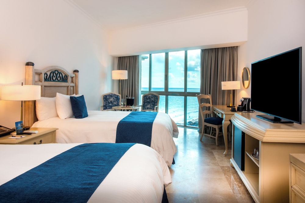 Sandos Cancún All Inclusive Adults Only