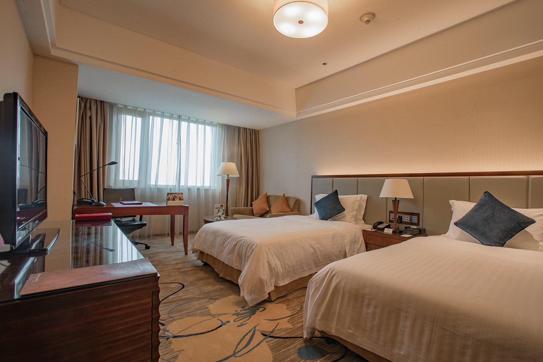 Crowne Plaza Changshu — 4-Star Luxury Hotel in Suzhou, People's Republic of China