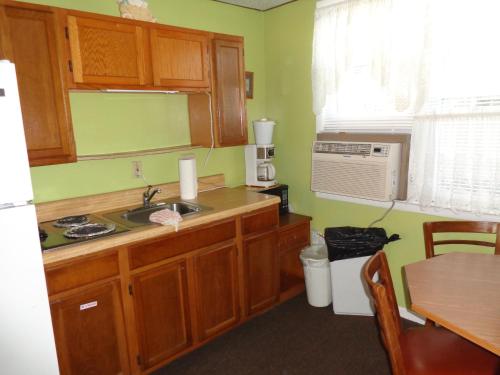 Fountain Motel - photo 10