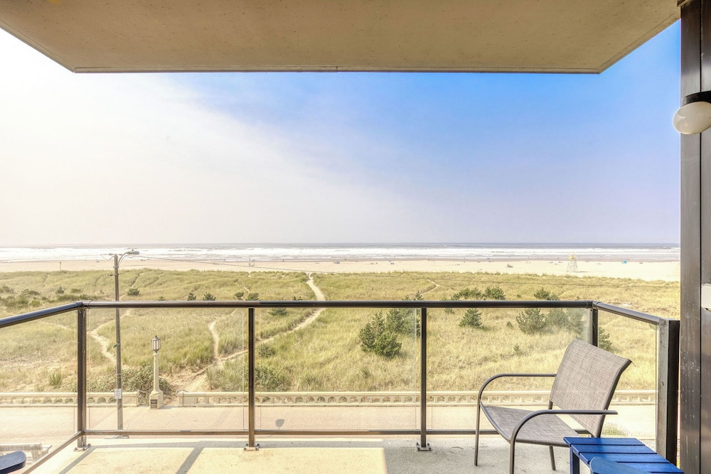 Sand & Sea Resort Condominiums - photo 994