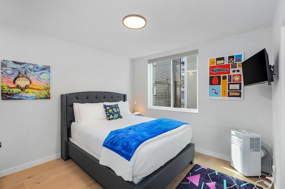Back To The Future Sweet Suites - photo 10