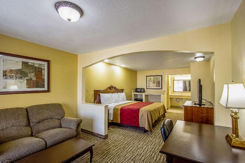 Super 8 by Wyndham Jackson MS - photo 35