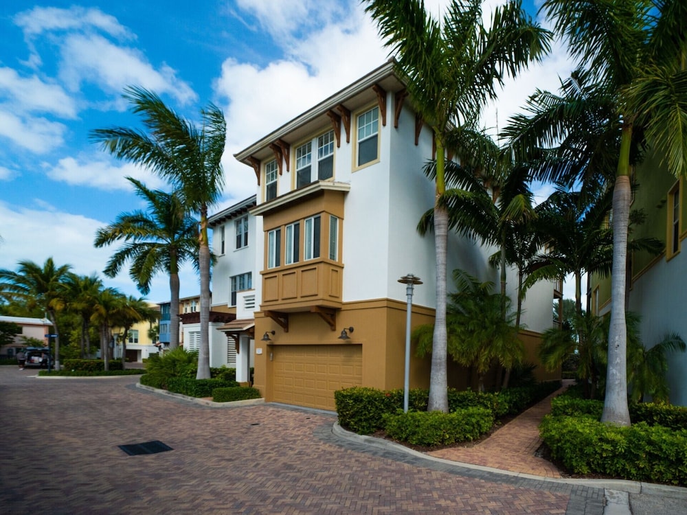 Marlin Bay Resort & Marina Managed by Elite Alliance Hospitality - photo 415